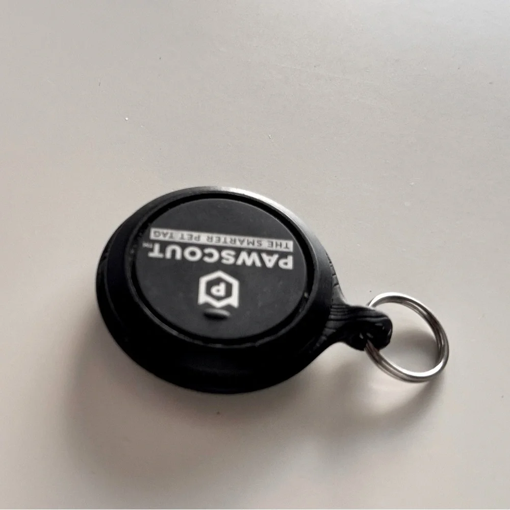 PAWSCOUT Black Smart Pet Locator Tag